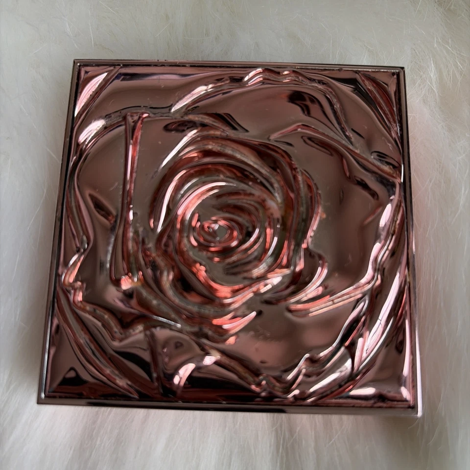 SMASHBOX + VLADA Petal Metal HIGHLIGHTER Powder Compact ROSEMANTIC Rose Pink - Image 2 of 3