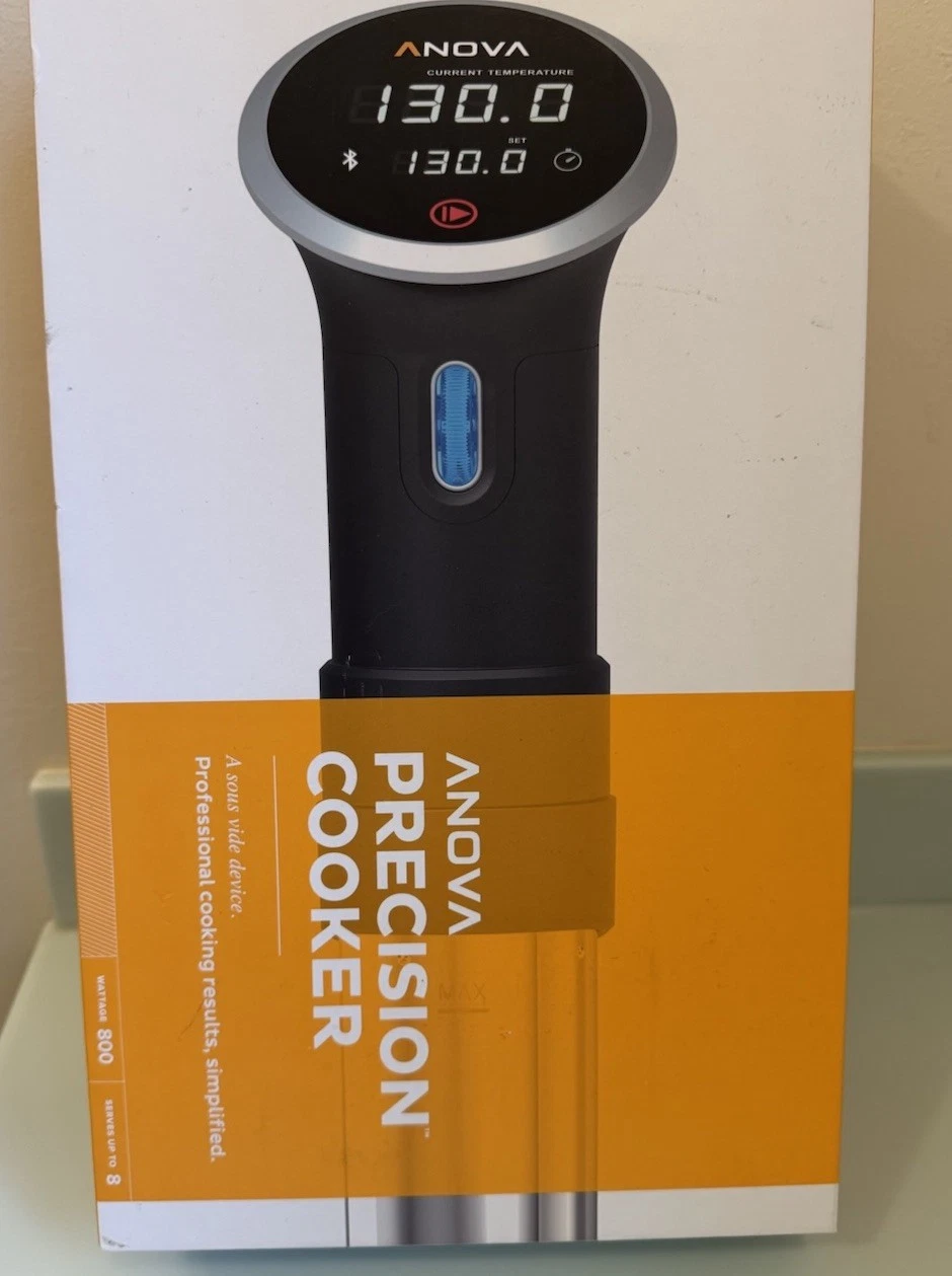 Anova Precision Cooker, 900W, WiFi Culinary Sous Vide in box great condition
Opens in a new window o