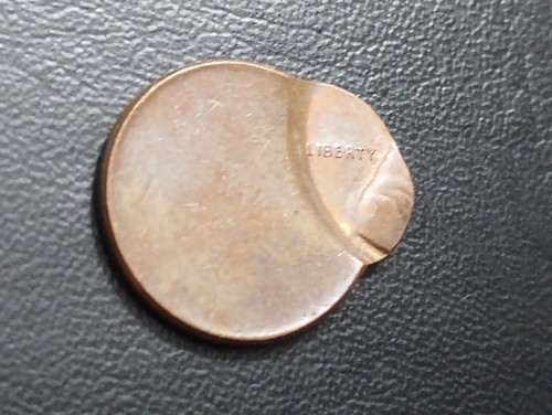 ERROR COIN OFF CENTER PENNY #1569 Coin Collection - Picture 3 of 4