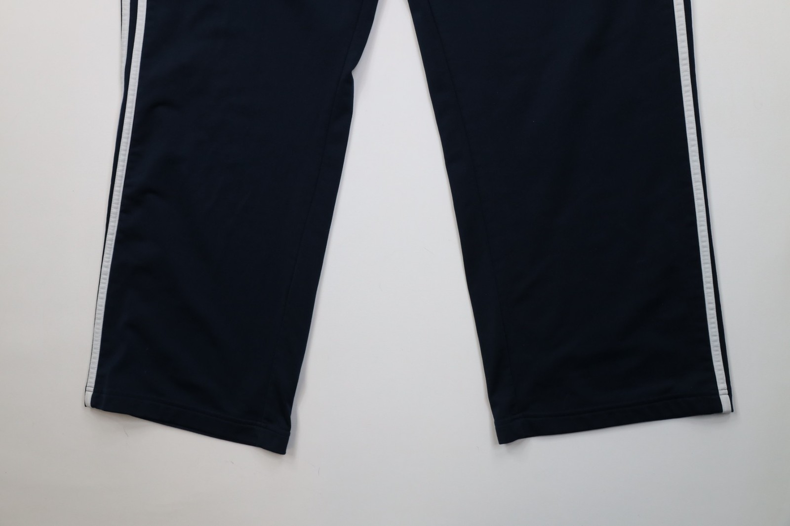 Vintage Y2K Adidas Mens XL Faded Striped Wide Leg Sweatpants Pants Navy Blue thumbnail 4