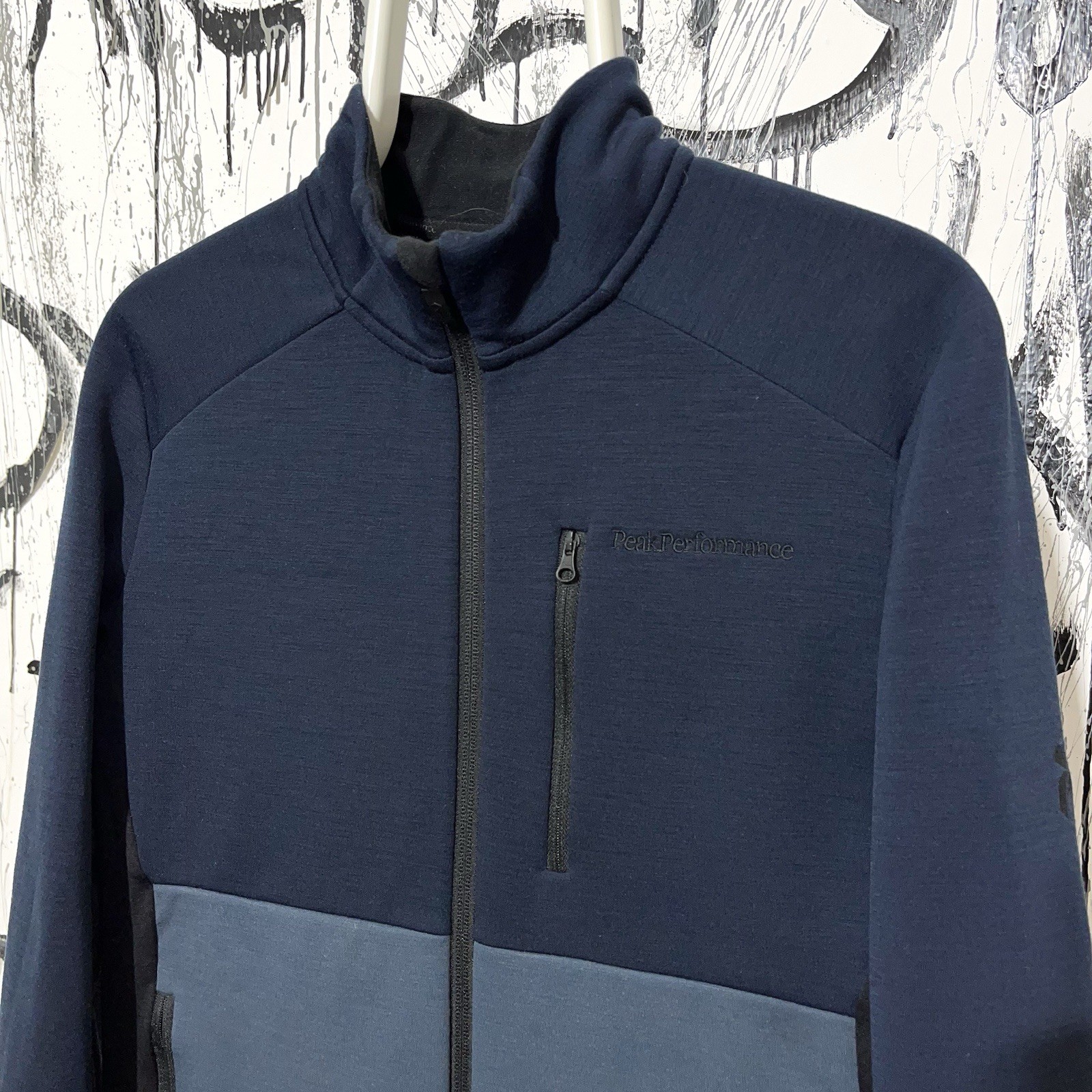 Peak Performance Vertical Mid Zip Jacket Mens Blu… - image 5