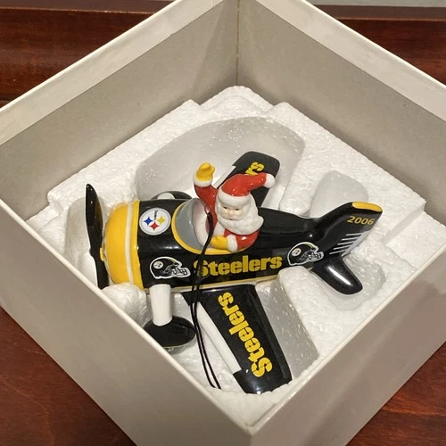 Pittsburgh Steelers Ornament Santa in Plane Danbury Mint 2006