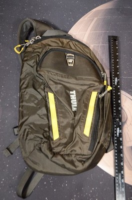 Thule Green 19'' Nylon Backpack Sling Bag Adjustable Straps Lightweight