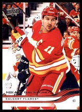 2025-26 Upper Deck #22 Mikael Backlund