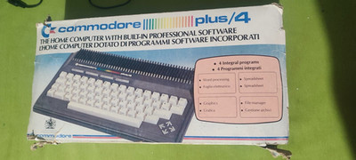 commodore plus 4 mit box working no amiga atari cd32 1200