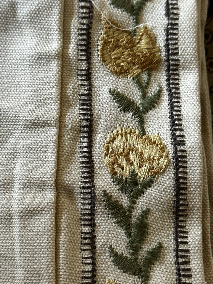 NUEVO RoseTree Amalia Reversible EURO SHAM 26" X 26" Bordado Flor Brida Foto 2 de 4