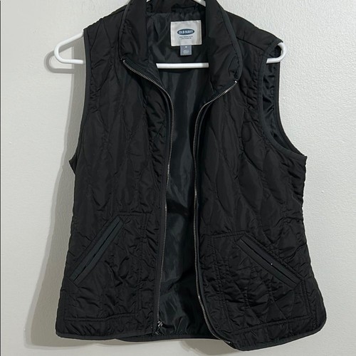 Black Puffer vest Old Navy Size Medium