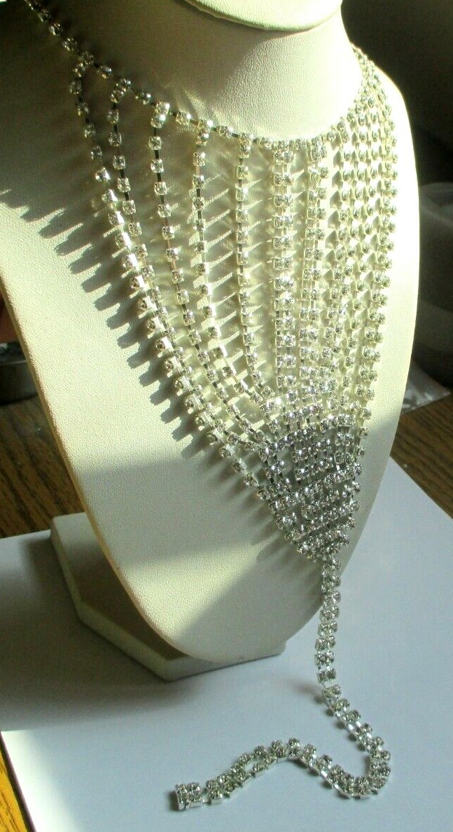 Collier Ancien Or Blanc Avec Cristaux Taillés Et Pampille - Modèle 3946 Occasion - Bijou Vintage