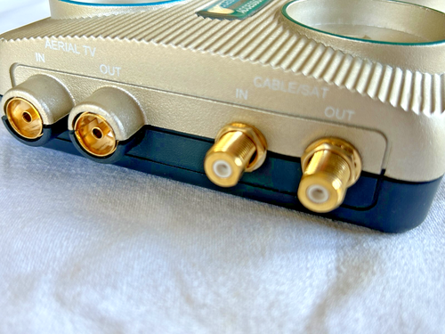 Monster Power HTS800 Home Theater Power Center SURGE PROTECTOR - Picture 3 of 7