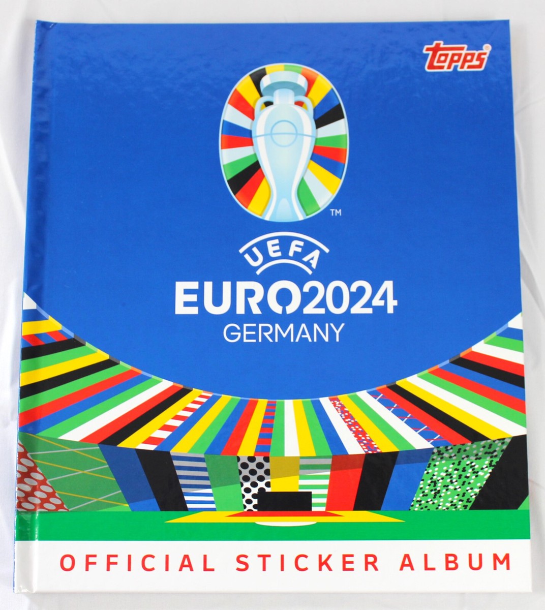 Autocollant Collection Topps Euro 2024 - 3 Légendes + Trophée
