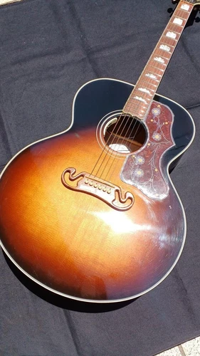 Gibson SJ-200 Standard 2016 Acoustic Guitar