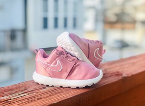nike roshe toddler girl