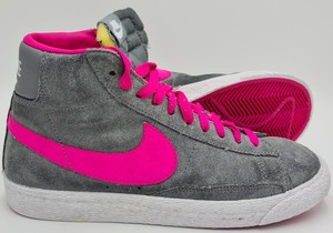 Nike Blazer Mid Gamuza Gris Entrenadores de color de rosa caliente -  539930-006 - UK5.5/US6 | eBay