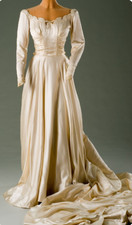 Vintage Square Neck Off the Shoulder Wedding Dresses Long Sleeves Satin A Line