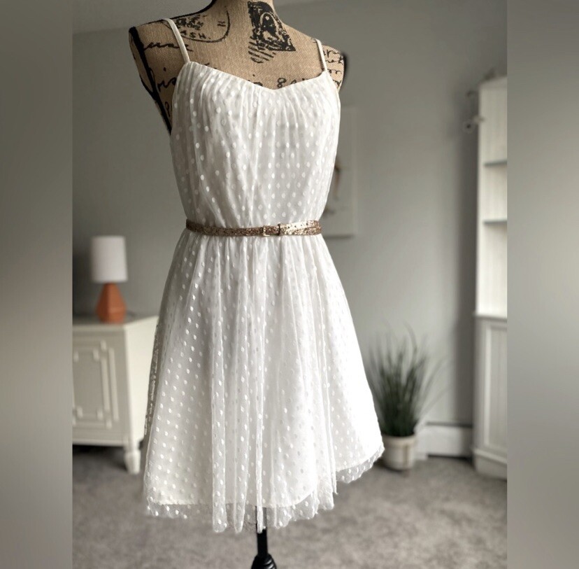H&M The Girls Just Wanna Have Fun White Lace Dress | eBay H&M The Girls Just Wanna Have Fun White Lace Dress | eBay