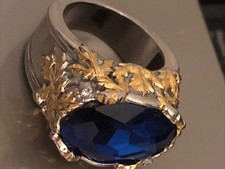 Bague Ancienne  Métal Blanc  Et Dorure A  Identifier  Et pierre Bleu Poinconnee