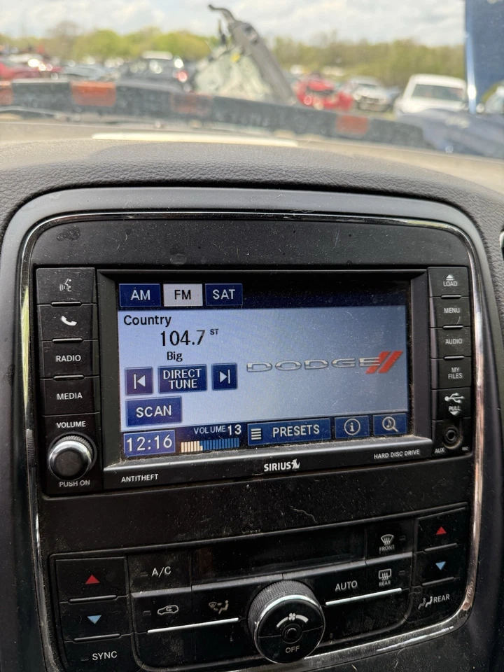 Dodge Durango 2011-2013 navegación radio reproductor de CD auxiliar MP3 05091178AB Foto 3 de 4