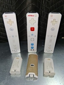 Nintendo Wii Remote Fix Or Repair Bundle