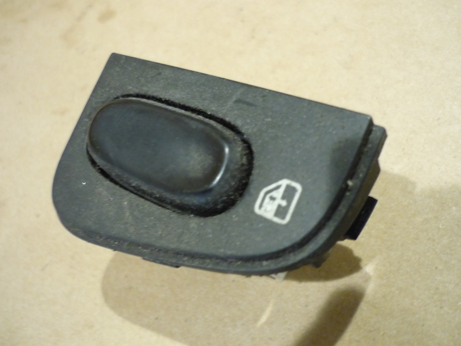 Ferrari 360 - LH Window Switch - P/N 65520400