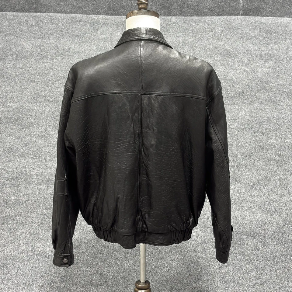 Кожаная складская куртка мужская XL черная кожа бомбер карманы на молнии с подкладкой - Изображение 2 из 4