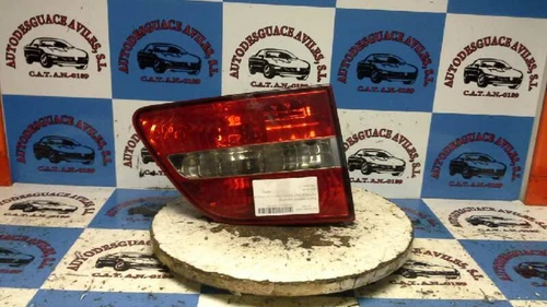 51717943 Piloto Trasero Izquierdo para FIAT STILO (192) MULTI WAGON 2004 1585306 - Imagen 1 de 10