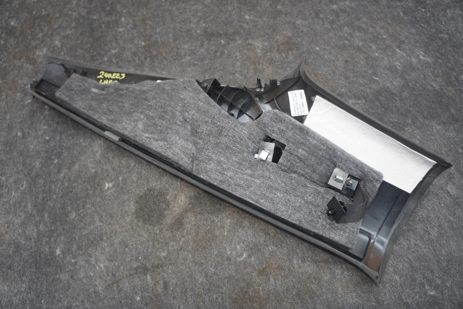 Porsche 911 GT3 2018 Rear Left Upper Pillar trim