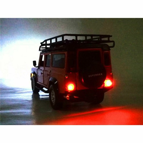 Land Rover Defender 110 Nero - Pullback + Suono Luce *** Tayumo 1:32 - Foto 5 di 6