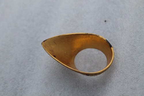 old Mughal Islamic ottoman jungle hunting gold damascened archery's thumb ring - Picture 12 of 24