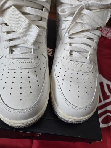 Nike Air Force 1 High '07 LV8 SZ US 8.5 MENS Vintage Sail Medium Grey - Picture 7 of 9