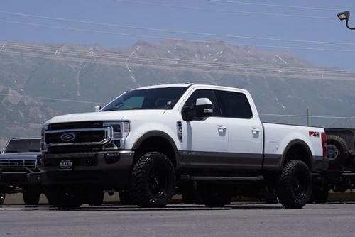 2022 Ford F-350 KING RANCH FX4 - Picture 2 of 40