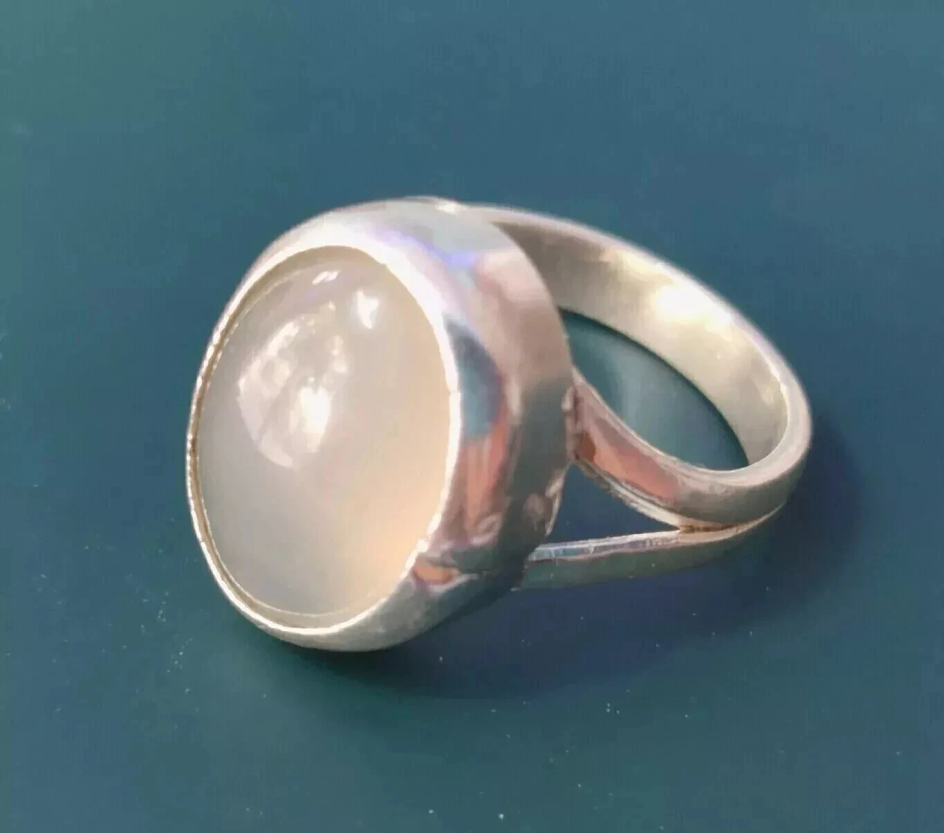 Diamond Genie Djinn Ring: Unlock Success and Positive Energy