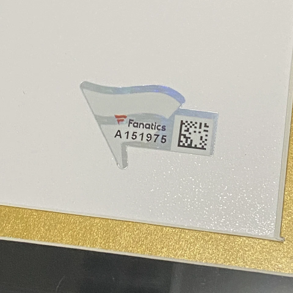 James Neal Vegas Golden Knights Autograph FRAMED (Fanatics COA) - Image 2 of 4