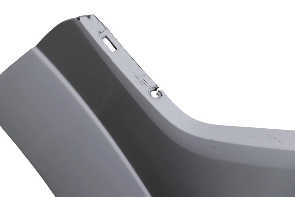 Capa de para-choque traseira Audi TT RS 2018 2019 2020 2021 FABRICANTE DE EQUIPAMENTO ORIGINAL - Imagem 2 de 4