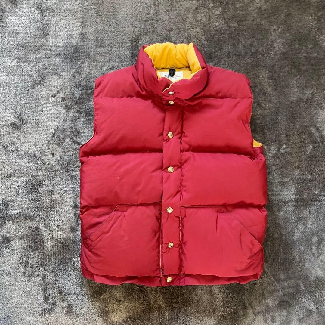 Crescent Down Works Down Vest Burgundy Goose Down Size S USA Made