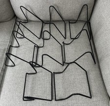 Lot of 8 Twisted Metal Wire Plate Holders Display Easel Stands Black 6"