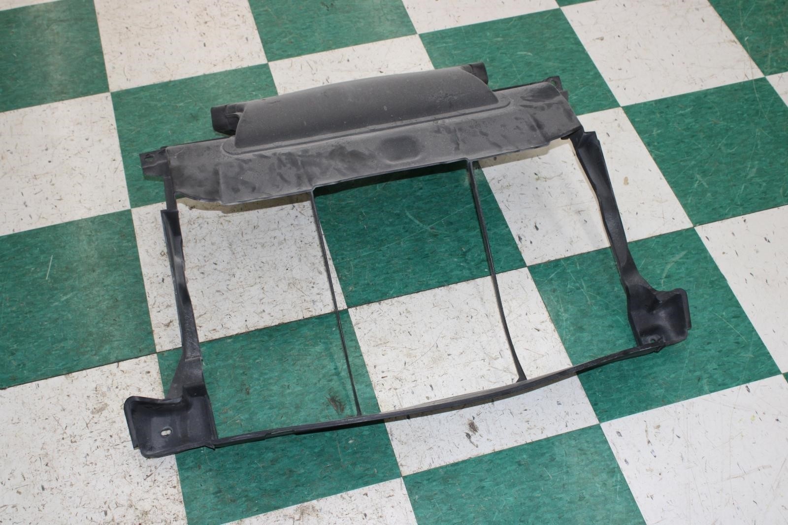 14-20 Ghibli Black Radiator Support Air Guide Deflector Baffle Duct Factory OEM