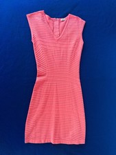 GUESS Bandage Bodycon Dress Coral Pink Size Small S/P Stretch V-Neck Zip Back