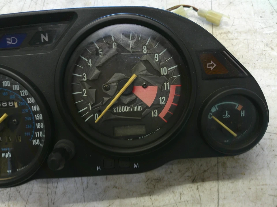 1995-1997 Kawasaki GPZ1100 ZX1100E indicadores de tablero velocímetro panel de instrumentos Foto 3 de 4