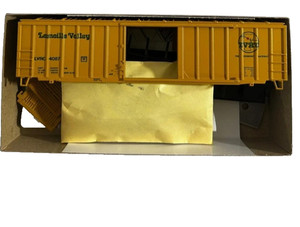 Athearn Bev-Bel Lamoille Valley R.R.Co. "Vermont Gateway" 50' A.C.F. Railbox Car