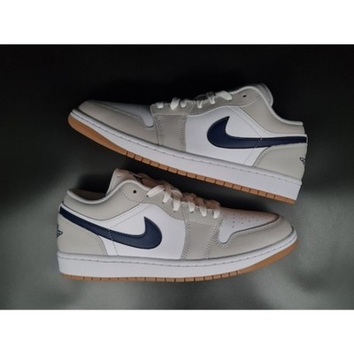 Jordan 1 Low. Midnight Navy Neutral Grey. SIZE 8 - 553558-146