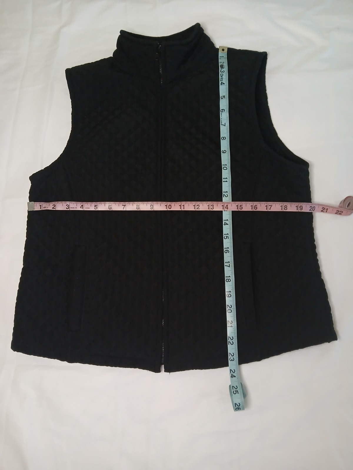 IZOD Women's Vest Jacket Size L Black Zip Insulated Padded Outwear Water Proof image 6