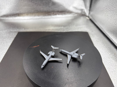 1/700 Singapore Gulfstream G550 Early Warning Aircraft Finished product/2pc