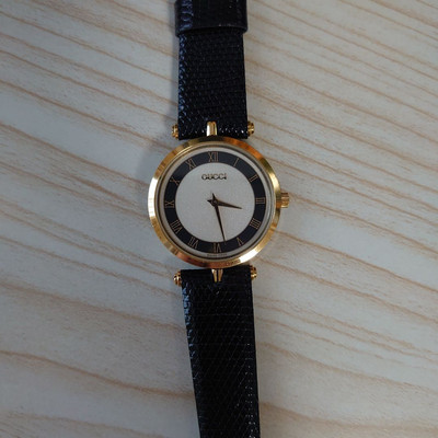 Gucci Analog Quartz Women Watch Antique Vintage 694614290