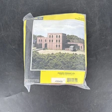 DESIGN PRESERVATION MODELS Woodland Scenics 35400 HO-Scale KIT Fedups Freight Co