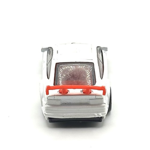 Matchbox Coca-Cola White Opel Calibra Touring Car with Red Wing & Polar Bear - Picture 3 of 4