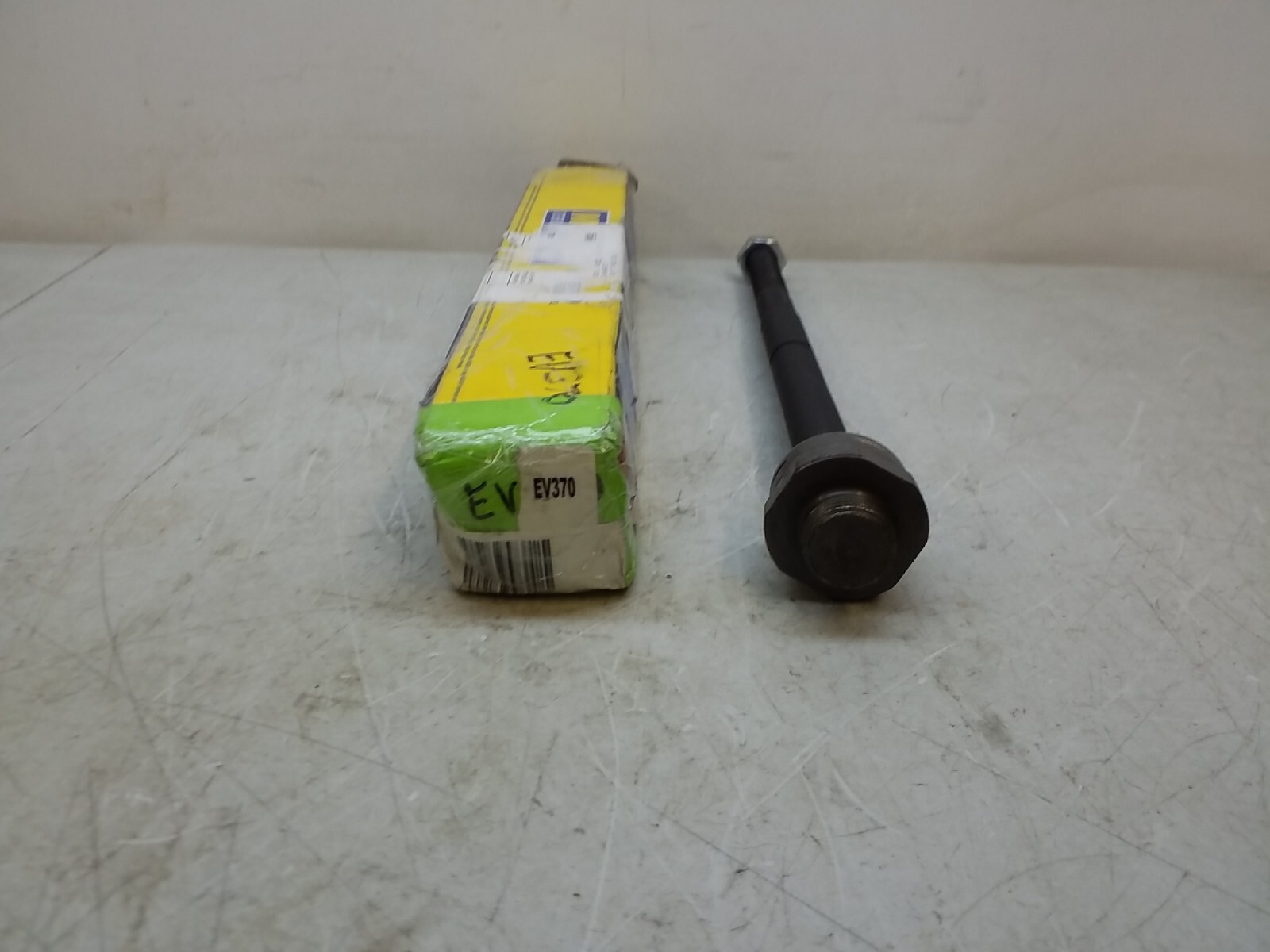 EV370 MOOG Steering Tie Rod End Moog EV370 Steering Tie Rod End eBay