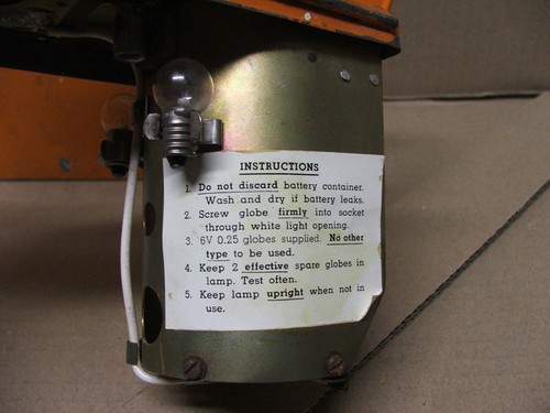 Vintage Railway Battery Operated Guards and Shunters Lamp, 19cm H x 10cm w - Picture 14 of 15