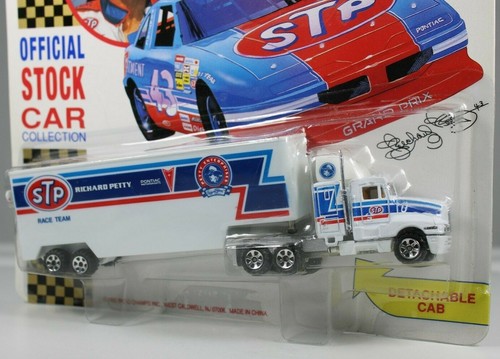 RICHARD PETTY OFFICIAL STOCK CAR COLLECTION TRACTOR TRAILER TEAM TRANSPORT 1/87 - Picture 7 of 12