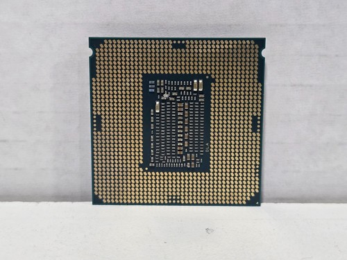 Intel Xeon E-2278GE 3.30 GHz 8 Core Server Processor Socket FCLGA1151 SRGDY - Picture 8 of 9