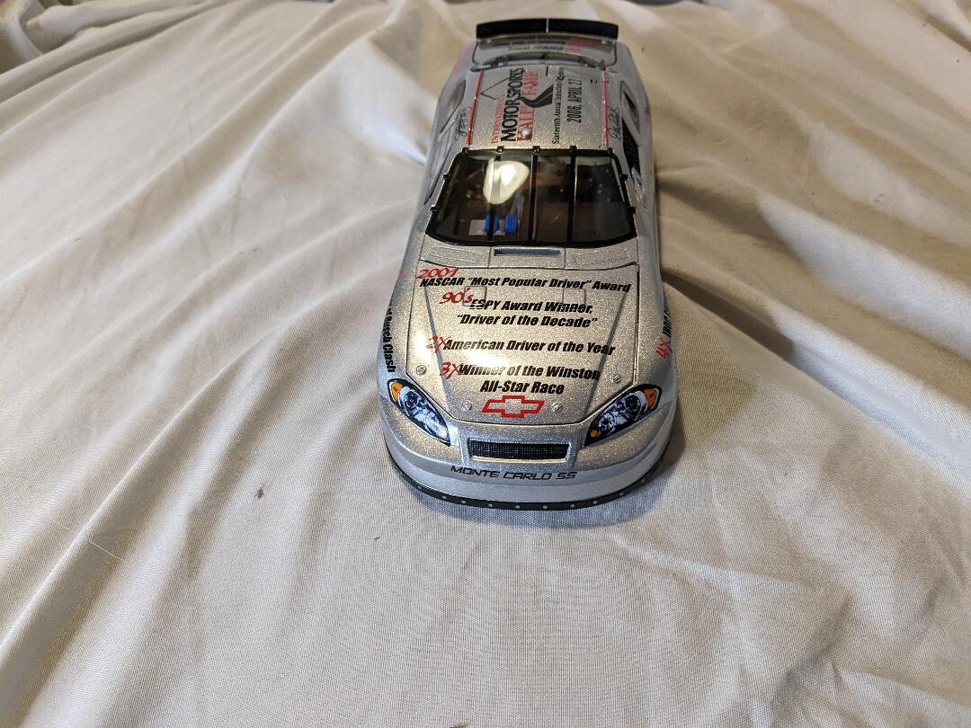 Picture 4 of 5